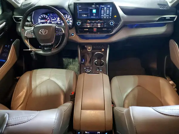 5TDFZRBH0MS103459 2021 TOYOTA HIGHLANDER - Image 8