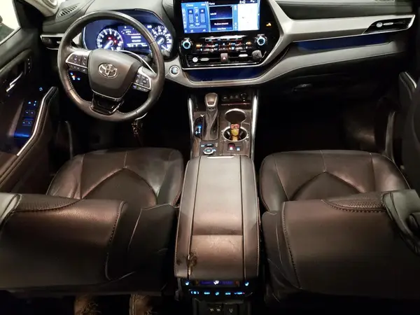 5TDFZRBH0MS152399 2021 TOYOTA HIGHLANDER - Image 8