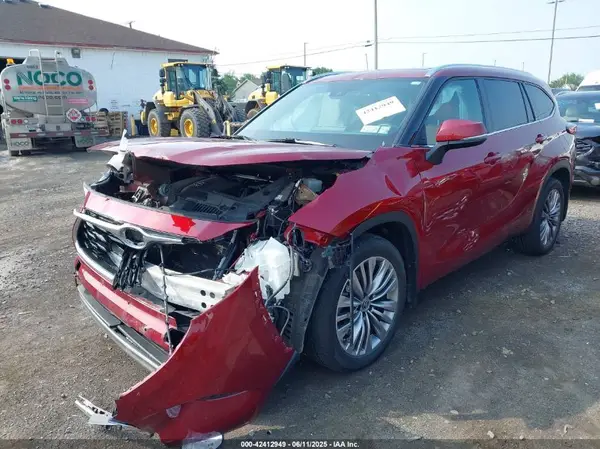 5TDFZRBH1LS033159 2020 TOYOTA HIGHLANDER - Image 2