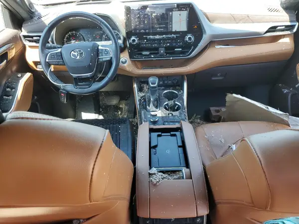 5TDFZRBH1LS037907 2020 TOYOTA HIGHLANDER - Image 8