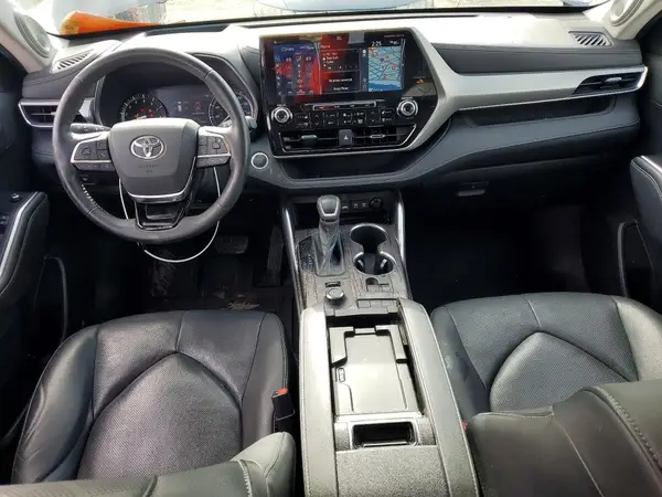 5TDFZRBH1LS051497 2020 TOYOTA HIGHLANDER - Image 8