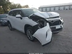 5TDFZRBH1MS062985 2021 TOYOTA HIGHLANDER