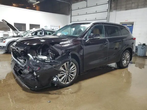 5TDFZRBH1MS085473 2021 TOYOTA HIGHLANDER - Image 1