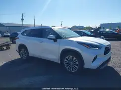 5TDFZRBH1MS089507 2021 TOYOTA HIGHLANDER