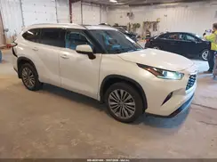 5TDFZRBH1MS092780 2021 TOYOTA HIGHLANDER