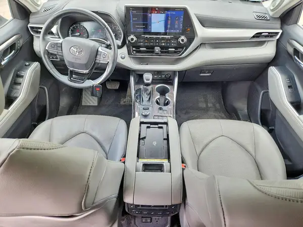 5TDFZRBH1MS104457 2021 TOYOTA HIGHLANDER - Image 8