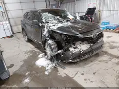 5TDFZRBH1MS129181 2021 TOYOTA HIGHLANDER