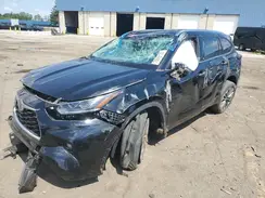 5TDFZRBH1NS187146 2022 TOYOTA HIGHLANDER