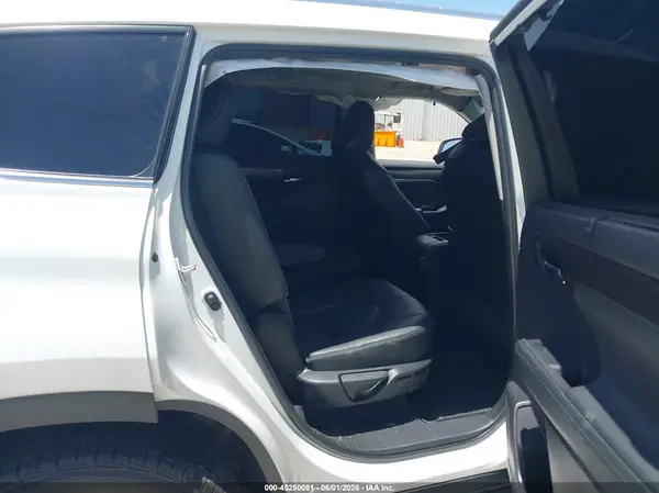 5TDFZRBH1NS230710 2022 TOYOTA HIGHLANDER - Image 8