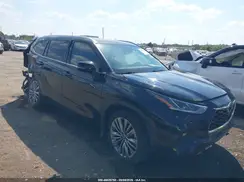 5TDFZRBH1NS237365 2022 TOYOTA HIGHLANDER
