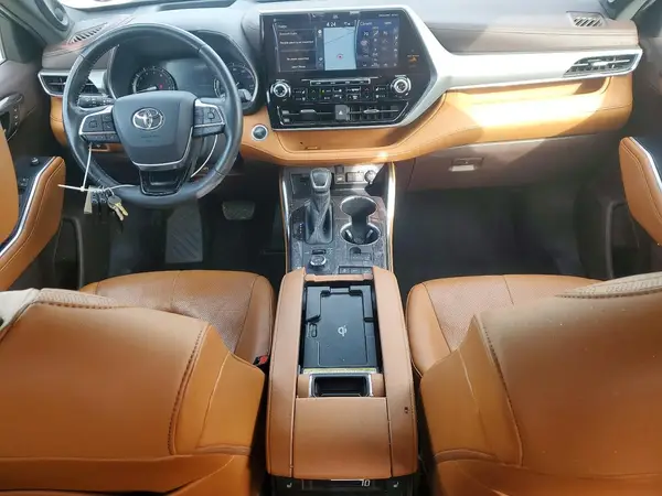 5TDFZRBH2LS009484 2020 TOYOTA HIGHLANDER - Image 8