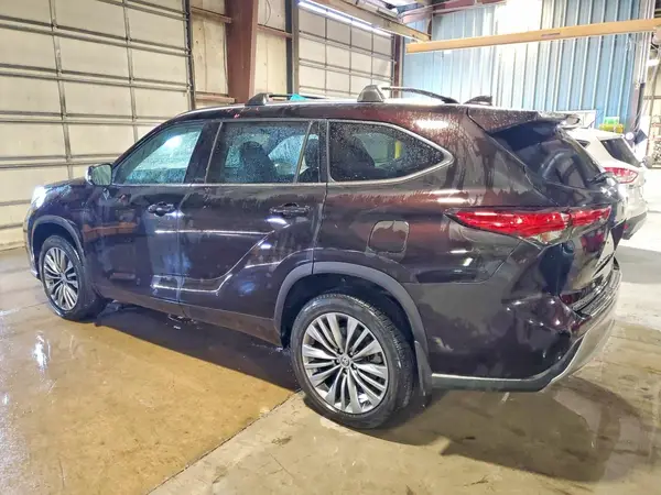 5TDFZRBH2LS013311 2020 TOYOTA HIGHLANDER - Image 2