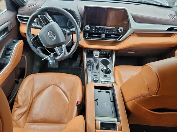 5TDFZRBH2LS018959 2020 TOYOTA HIGHLANDER - Image 8
