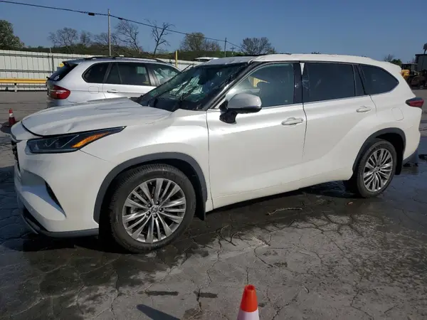 5TDFZRBH2LS027824 2020 TOYOTA HIGHLANDER - Image 1