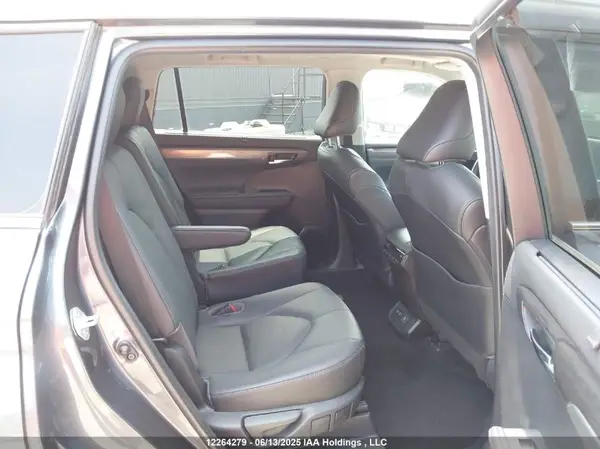 5TDFZRBH2LS029055 2020 TOYOTA HIGHLANDER - Image 8