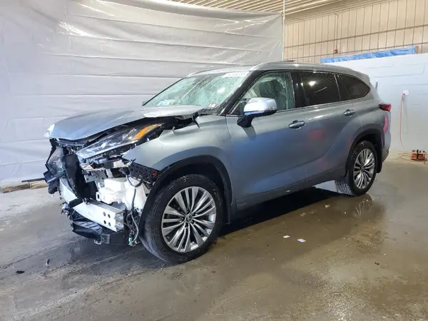 5TDFZRBH2MS071517 2021 TOYOTA HIGHLANDER - Image 1