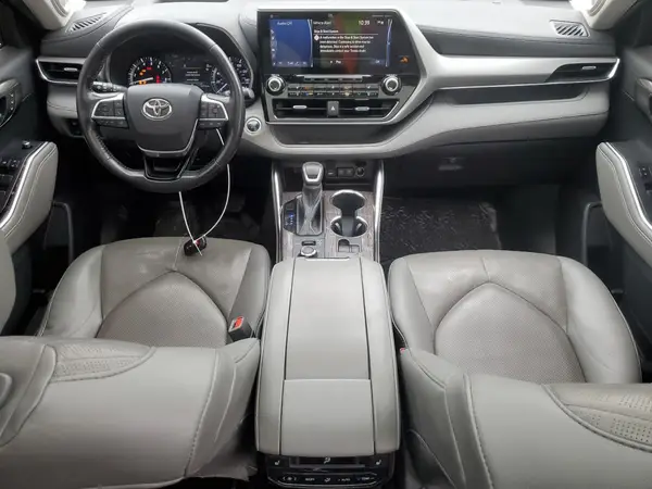 5TDFZRBH2MS087345 2021 TOYOTA HIGHLANDER - Image 8