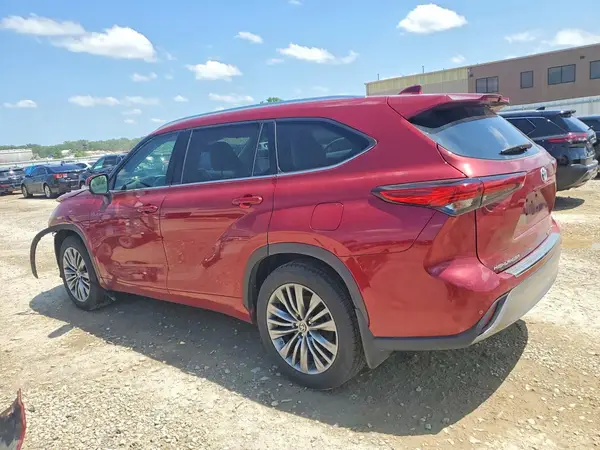 5TDFZRBH2MS159130 2021 TOYOTA HIGHLANDER - Image 2
