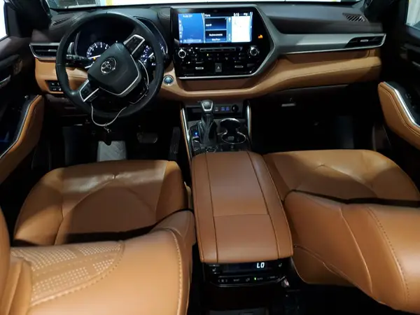 5TDFZRBH2NS204097 2022 TOYOTA HIGHLANDER - Image 8
