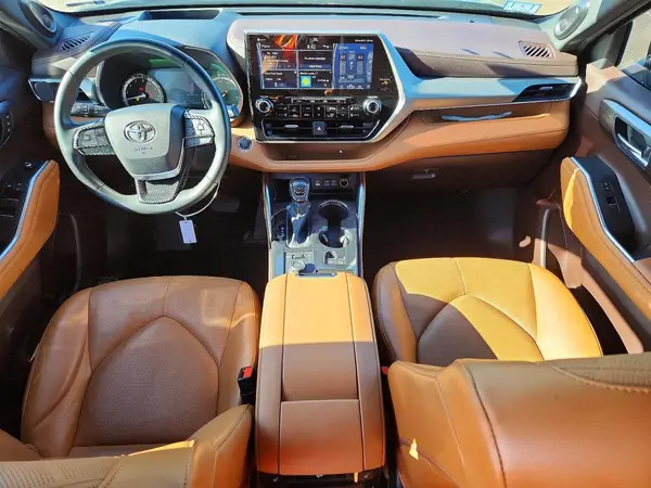5TDFZRBH2NS209980 2022 TOYOTA HIGHLANDER - Image 8