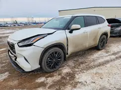 5TDFZRBH2NS214743 2022 TOYOTA HIGHLANDER