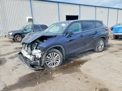 5TDFZRBH2NS221580 2022 TOYOTA HIGHLANDER
