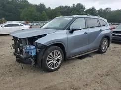 5TDFZRBH2NS246933 2022 TOYOTA HIGHLANDER