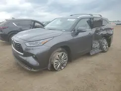 5TDFZRBH2NS257026 2022 TOYOTA HIGHLANDER