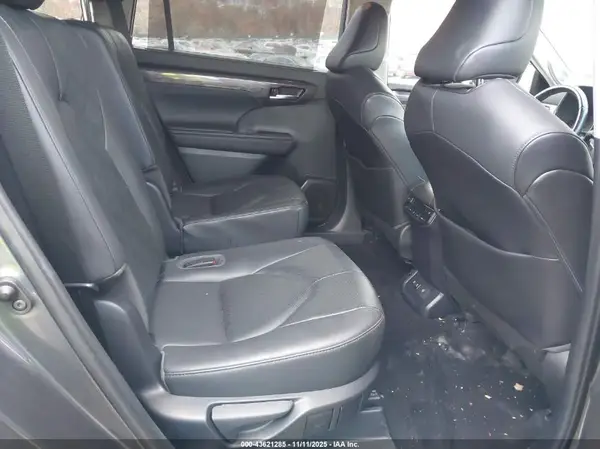 5TDFZRBH3LS007971 2020 TOYOTA HIGHLANDER - Image 8