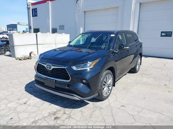 5TDFZRBH3LS031171 2020 TOYOTA HIGHLANDER - Image 2