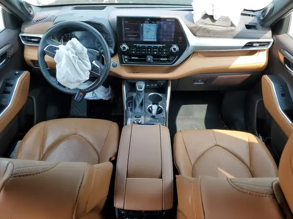 5TDFZRBH3LS051260 2020 TOYOTA HIGHLANDER - Image 8
