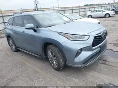 5TDFZRBH3MS060557 2021 TOYOTA HIGHLANDER