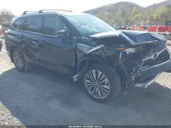 5TDFZRBH3MS133216 2021 TOYOTA HIGHLANDER