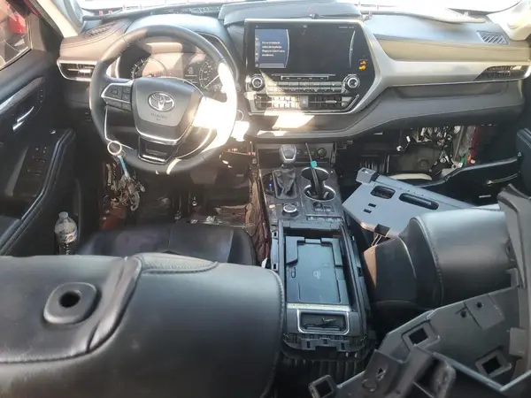5TDFZRBH3MS151859 2021 TOYOTA HIGHLANDER - Image 8