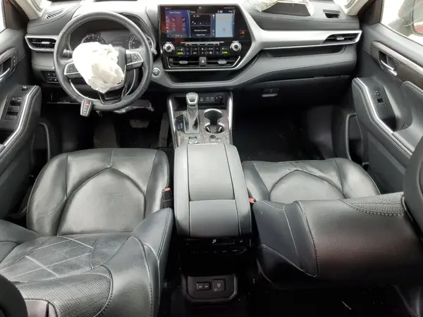 5TDFZRBH3NS166007 2022 TOYOTA HIGHLANDER - Image 8
