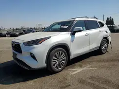 5TDFZRBH3NS169943 2022 TOYOTA HIGHLANDER
