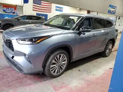5TDFZRBH3NS185754 2022 TOYOTA HIGHLANDER