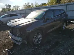5TDFZRBH3NS212984 2022 TOYOTA HIGHLANDER