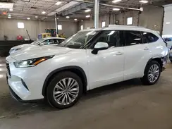 5TDFZRBH3NS227341 2022 TOYOTA HIGHLANDER