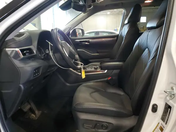 2022 TOYOTA HIGHLANDER COPART lot 83992805 auction photo 7