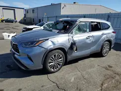 5TDFZRBH4LS014590 2020 TOYOTA HIGHLANDER