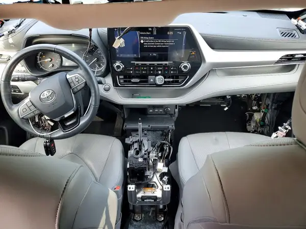 5TDFZRBH4LS029364 2020 TOYOTA HIGHLANDER - Image 8