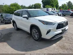 5TDFZRBH4MS131040 2021 TOYOTA HIGHLANDER