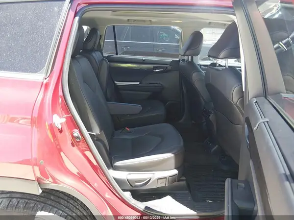 5TDFZRBH4MS150753 2021 TOYOTA HIGHLANDER - Image 8