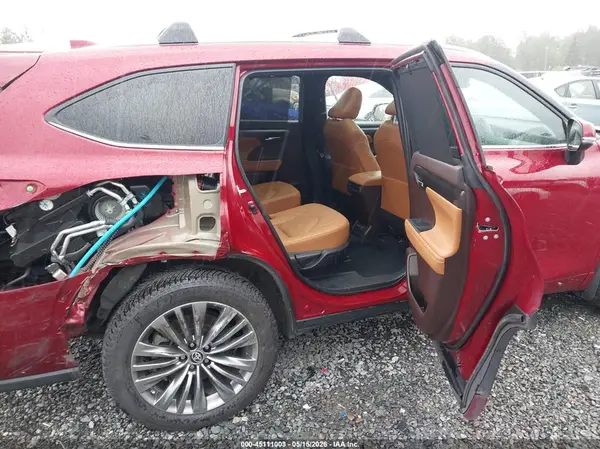 5TDFZRBH4NS179266 2022 TOYOTA HIGHLANDER - Image 8