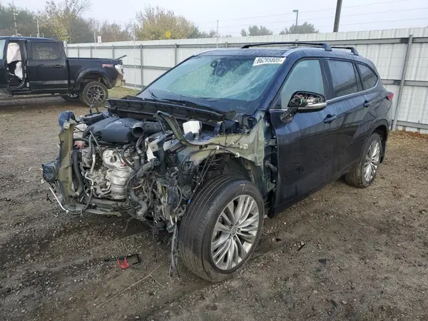 5TDFZRBH4NS220995 2022 TOYOTA HIGHLANDER - Image 1
