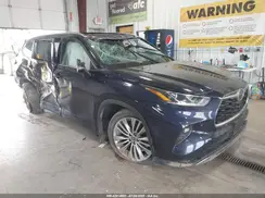 5TDFZRBH4NS230989 2022 TOYOTA HIGHLANDER