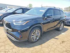 5TDFZRBH4NS238798 2022 TOYOTA HIGHLANDER