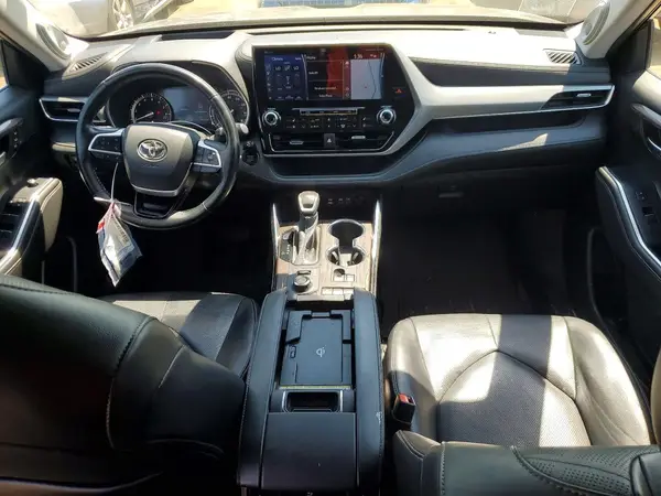 5TDFZRBH4NS238798 2022 TOYOTA HIGHLANDER - Image 8