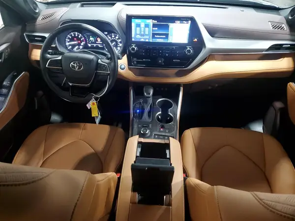 5TDFZRBH5LS022035 2020 TOYOTA HIGHLANDER - Image 8